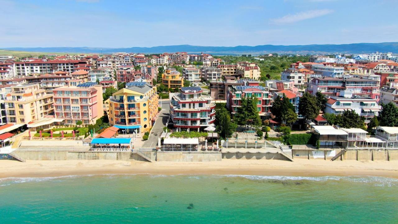 Petrov Family Hotel Несебр Экстерьер фото